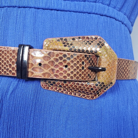 🆕 Faux Snake Skin Belt with Geometric buckle - Picture 3 of 6